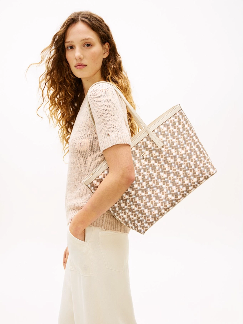 CARTERA IM LATAM CON LOGO - 2