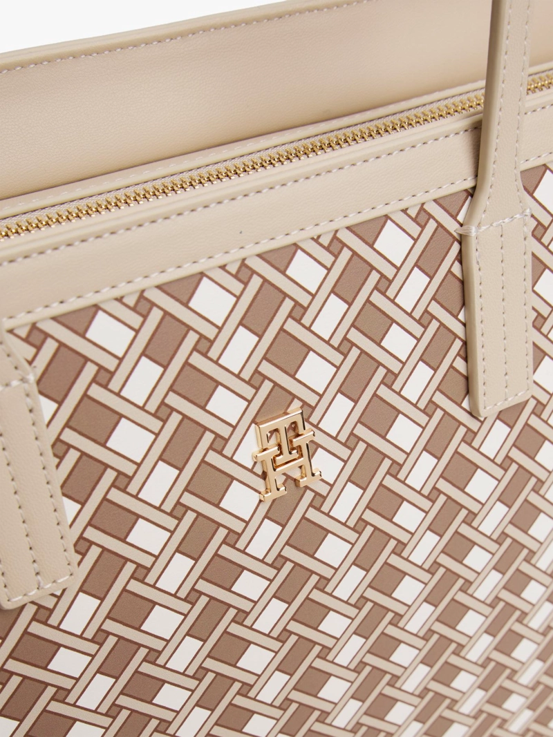 CARTERA IM LATAM CON LOGO - 4