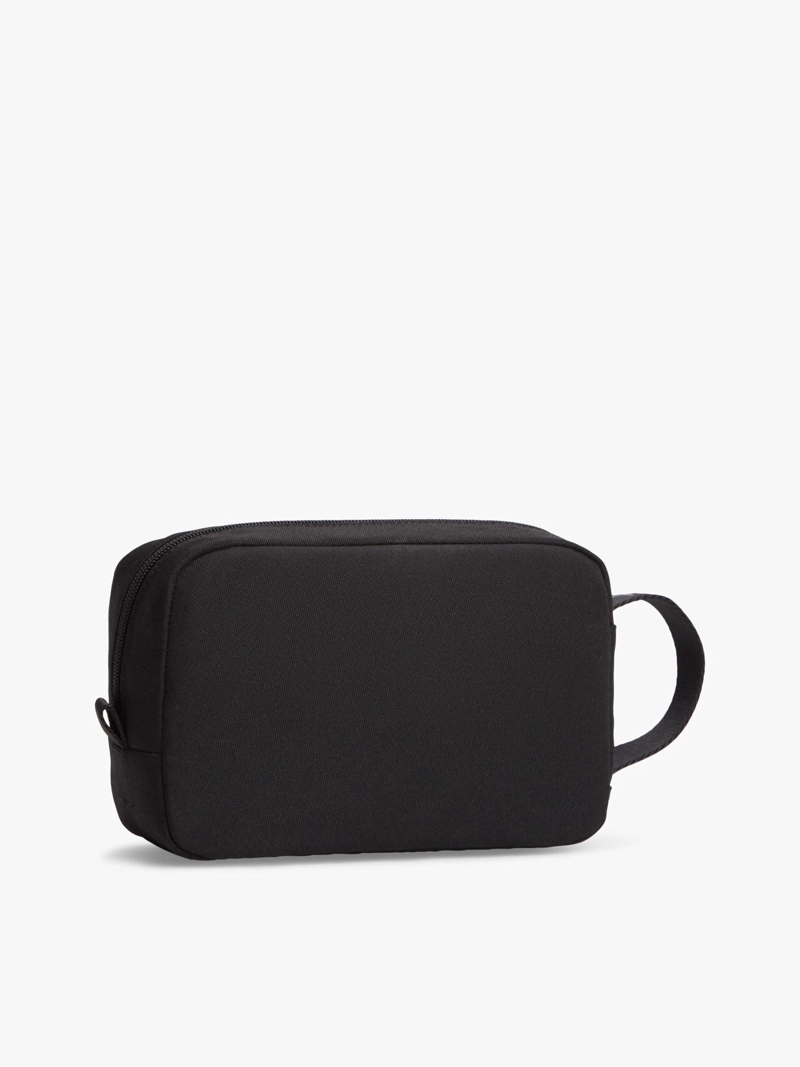 NECESER ESSENTIAL CON LOGO - 2