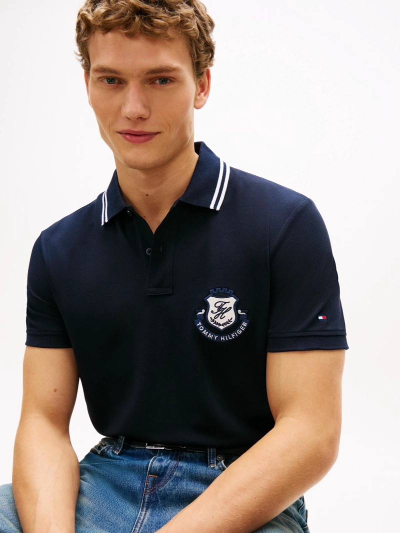 POLO CON LOGO DE ESCUDO REGULAR FIT - 4