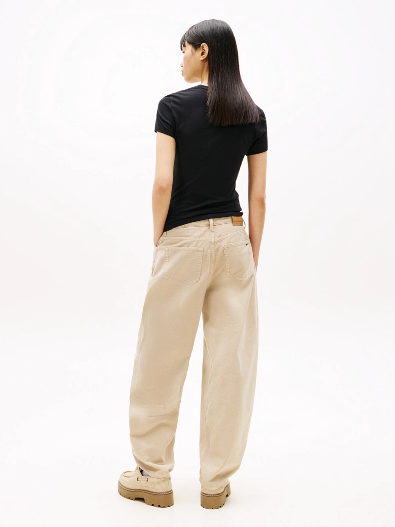 POLERA LINEAR CON LOGO SLIM FIT - 3