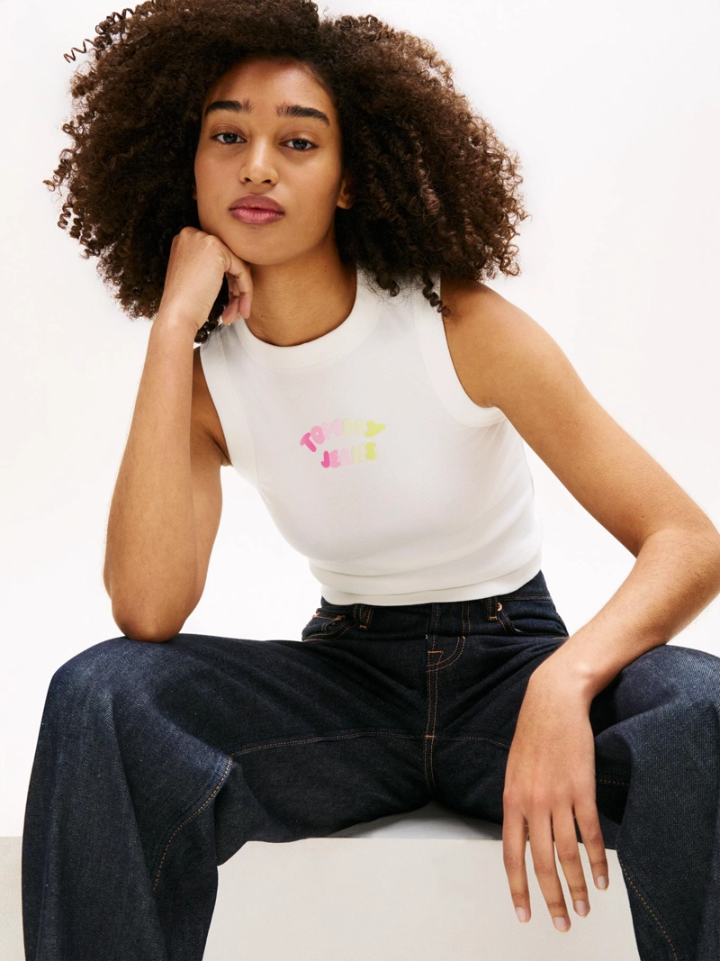 POLERA CON LOGO GRAFICO SLIM FIT - 4