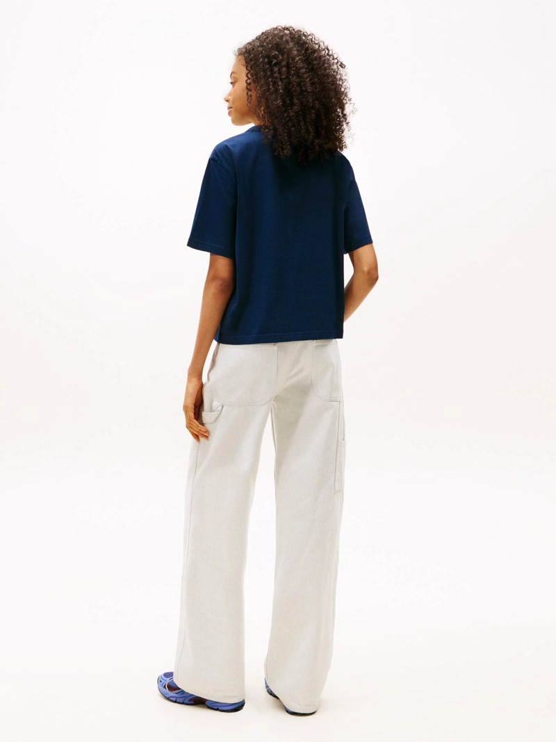 POLERA BOXY CON LOGO RELAXED FIT - 3