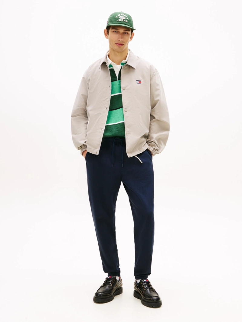JOGGERS CON LOGO LINEAL - 1