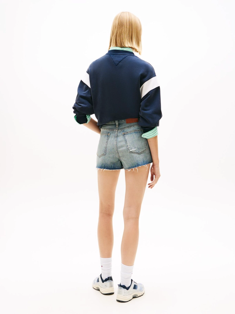 SHORT CON DISEÑO DE 5 BOLSILLOS - 3