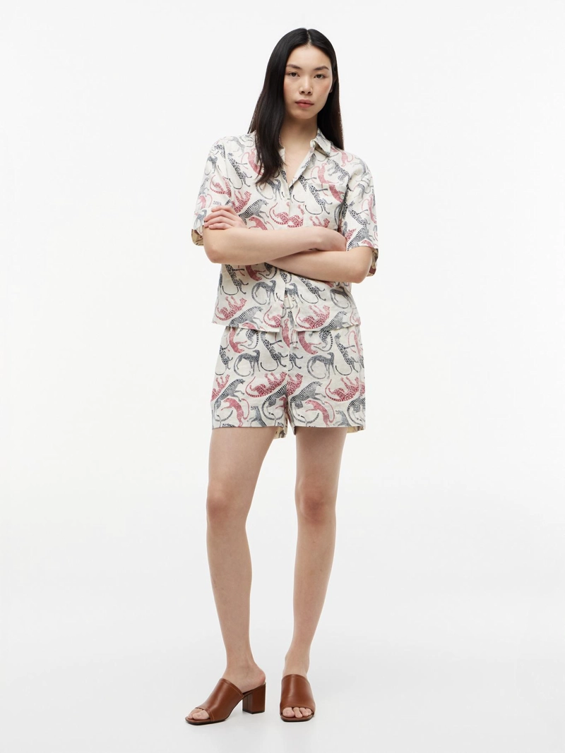 SHORTS DE LINO CON LOGO BORDADO - 1