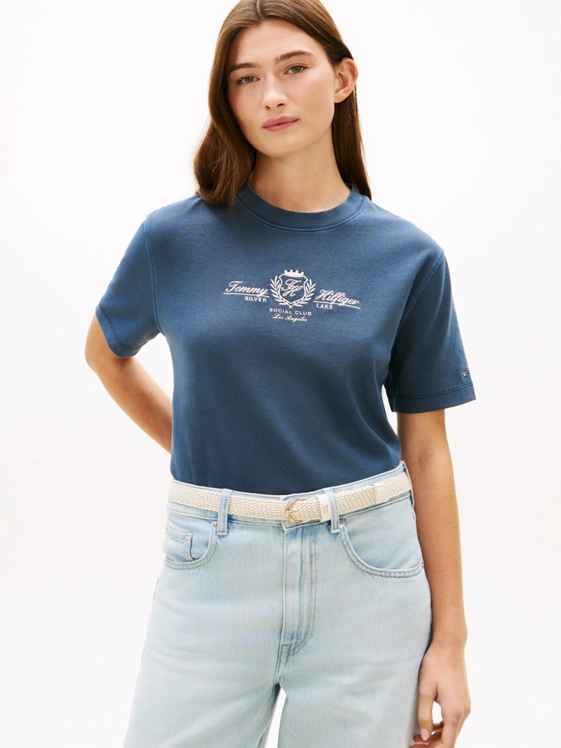 POLERA CON LOGO ESCUDO BORDADO RELAXED FIT - 1