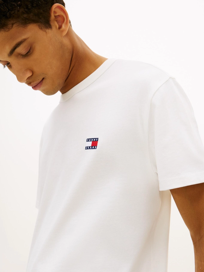 POLERA CON LOGO DE PARCHE REGULAR FIT - 4