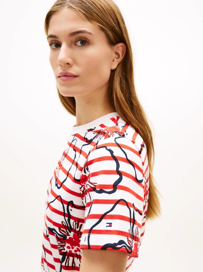 POLERA INTERLOCK CON FLORES REGULAR FIT - 4