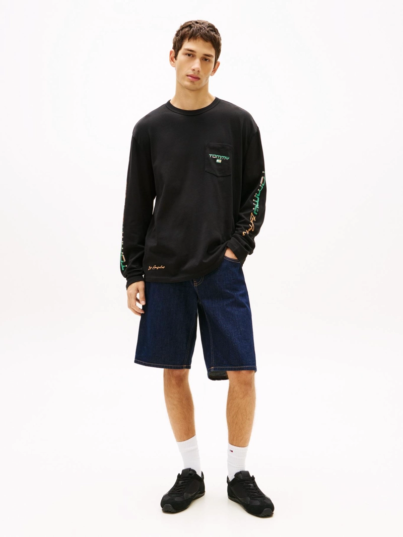 POLERA CON BOLSILLO RELAXED FIT - 2