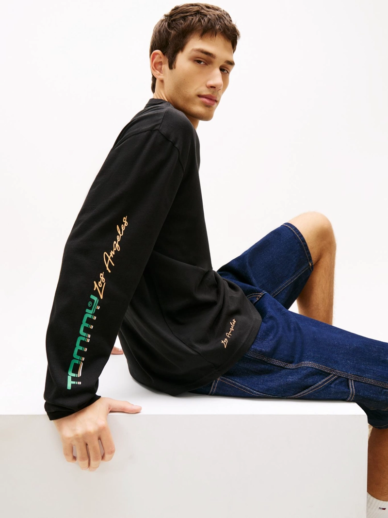 POLERA CON BOLSILLO RELAXED FIT - 4