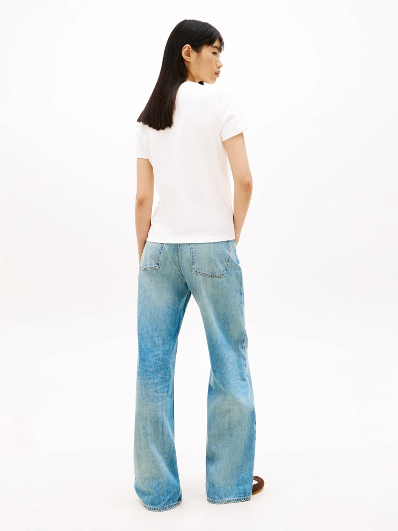 POLERA ESSENTIAL CON LOGO REGULAR FIT - 3