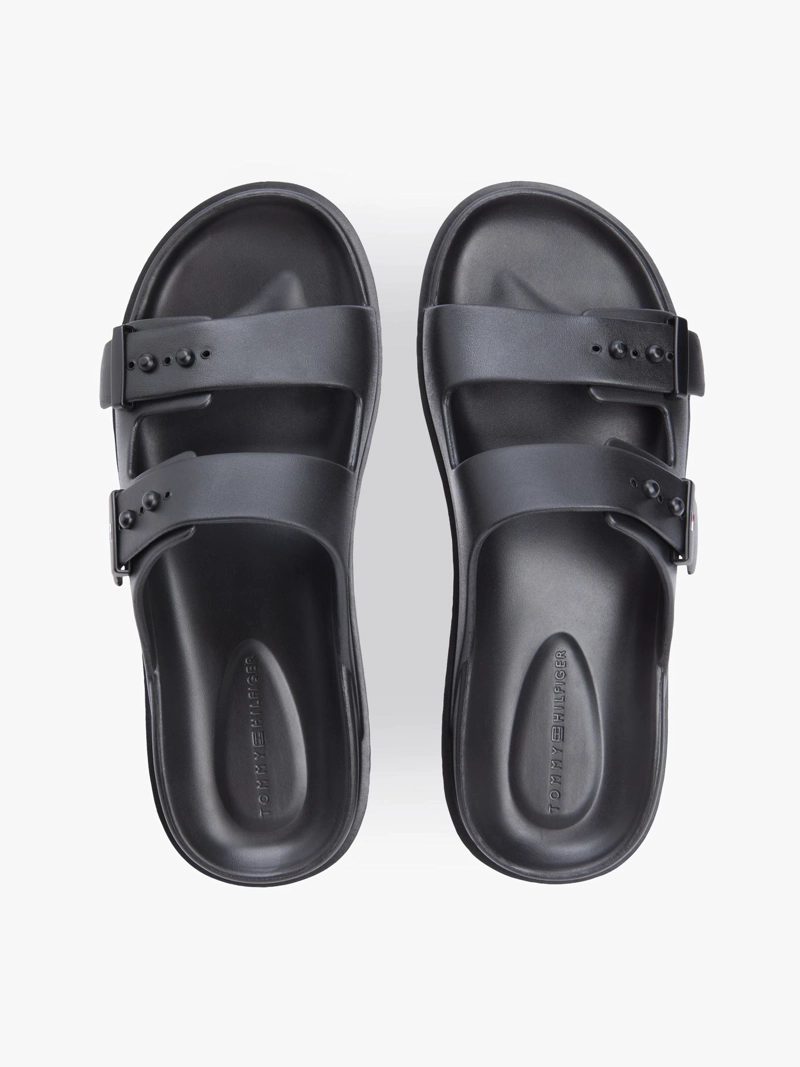 SANDALIAS CON HEBILLAS Y SUELA DENTADA - 4