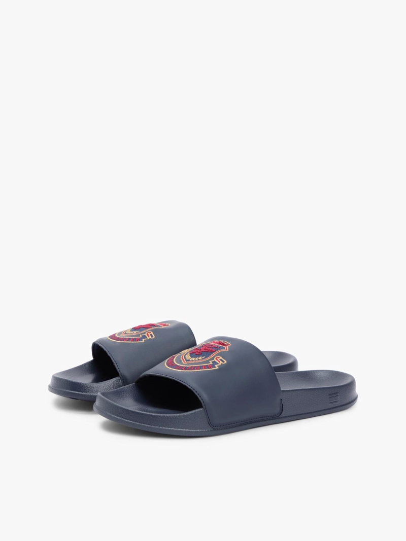 SANDALIAS CON LOGO DE ESCUDO - 1