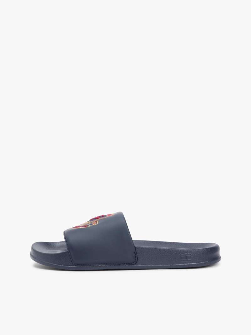 SANDALIAS CON LOGO DE ESCUDO - 6