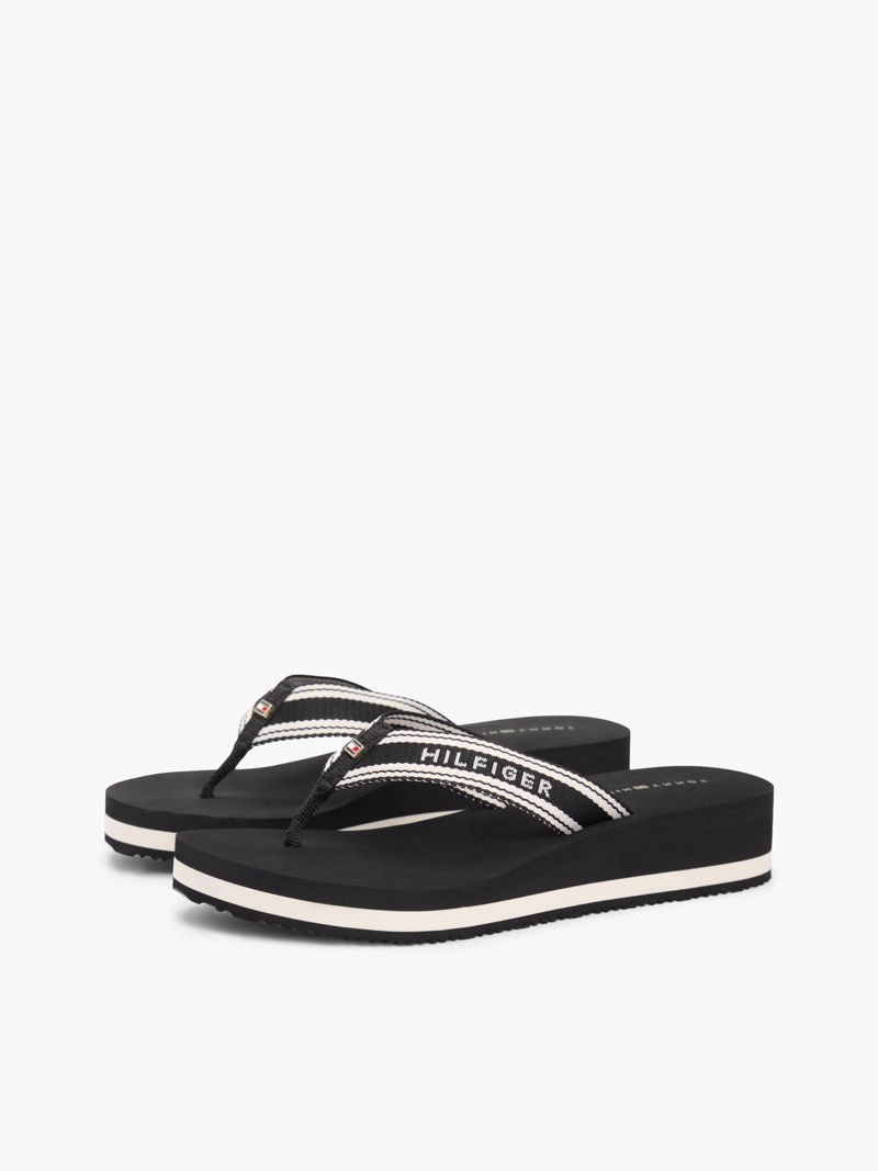 SANDALIAS DE CUÑA CON TIRA TRENZADA - 1