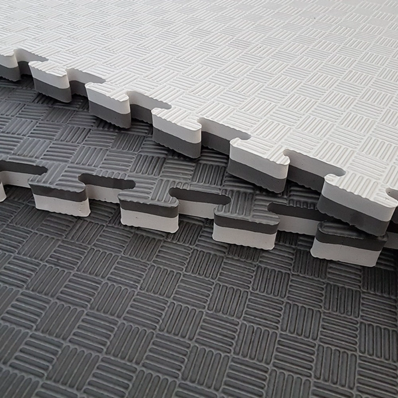 TATAMI EVA REVERSIBLE 1×1 M (40 MM) – ULTRA IMPACTO NEGRO/GRIS - 2