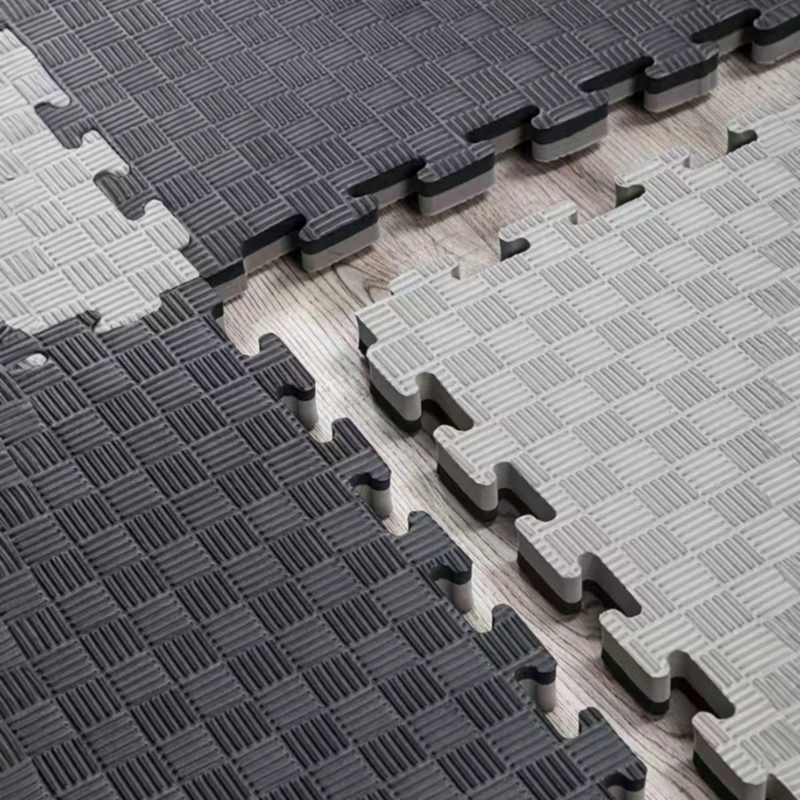 TATAMI EVA REVERSIBLE 1×1 M (40 MM) – ULTRA IMPACTO NEGRO/GRIS - 4
