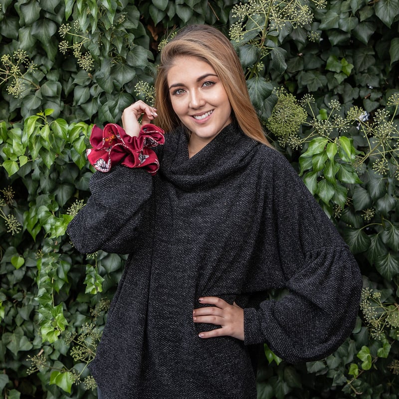 SCRUNCHIE TULIPAN CHERRY PALMERAS MARIA PASKARO - 4