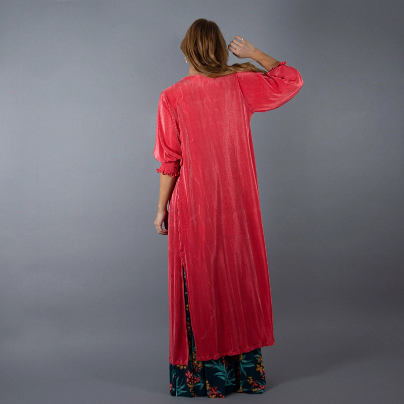 TAPADO KIMONO LARGO SANTINI CORAL PLISADO MARIA PASKARO - 3