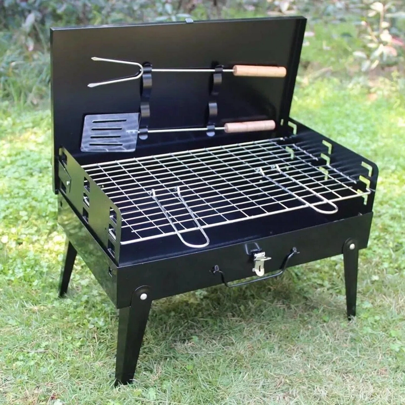 PARRILLA PORTATIL A CARBON TIPO MALETA - 4