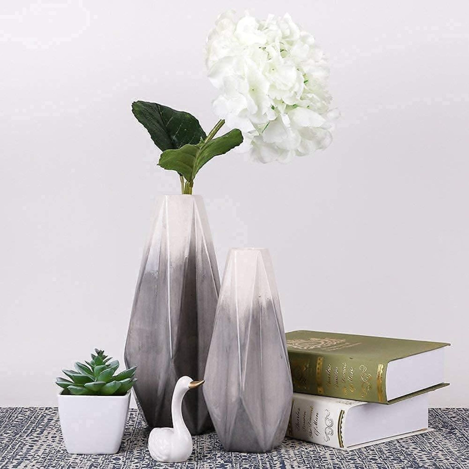 SET 2 JARRONES GEOME TRICOS DE CERAMICA GRIS - 4