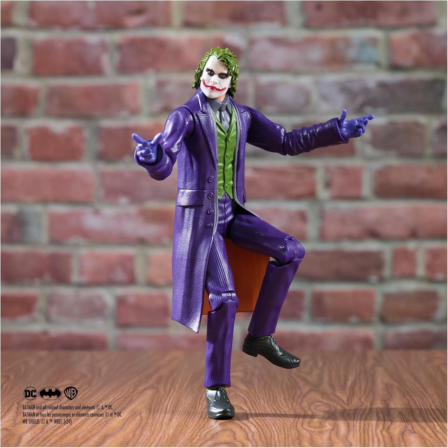 FIGURA DC COMICS GUASÓN JOKER HEATH LEDGER PELÍCULA CABALLERO OSCURO UNIVERSE 30 CM - 7