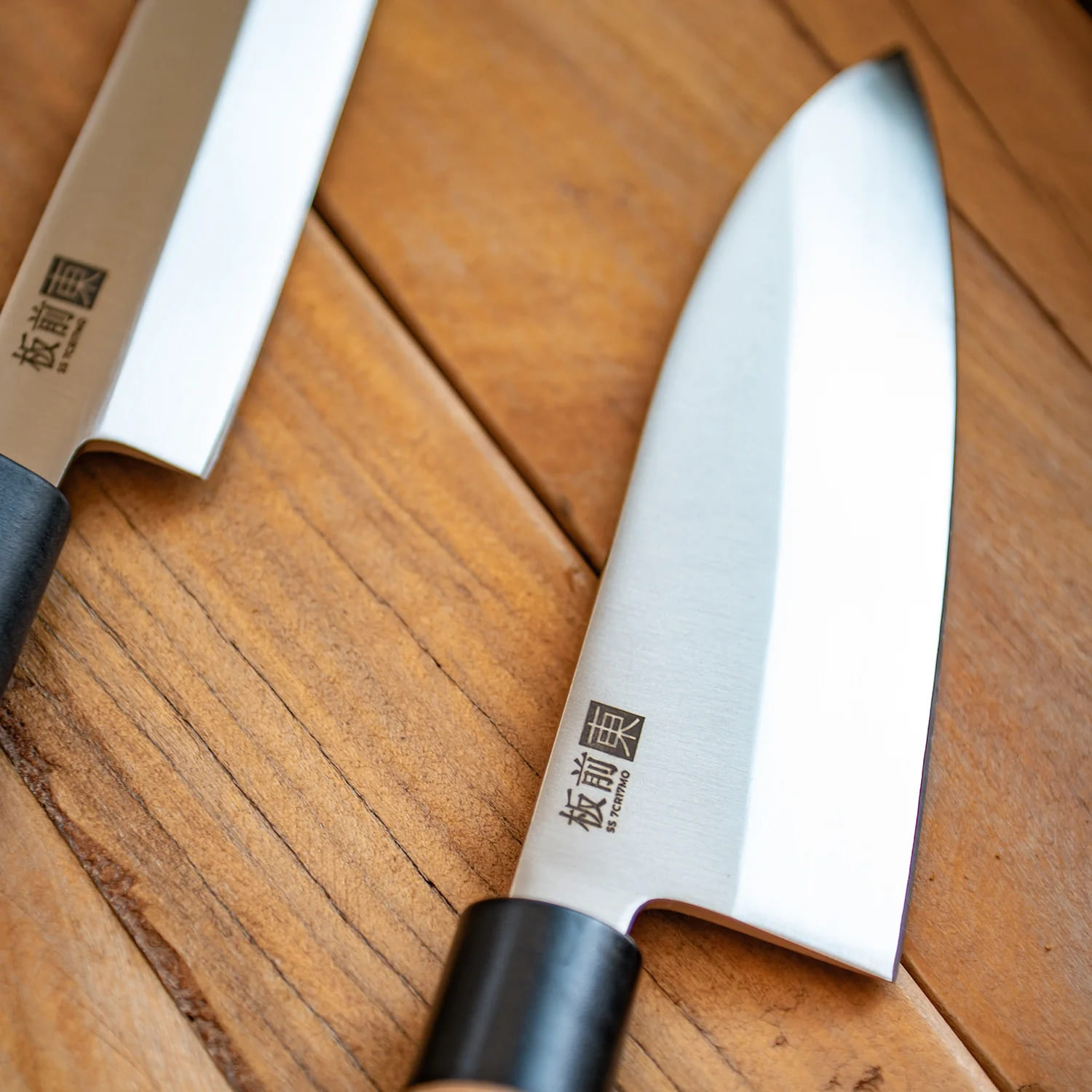 CUCHILLO TOKAI CHEF WAYU DE 30CM MANGO MADERA ARCE COCINA - 3