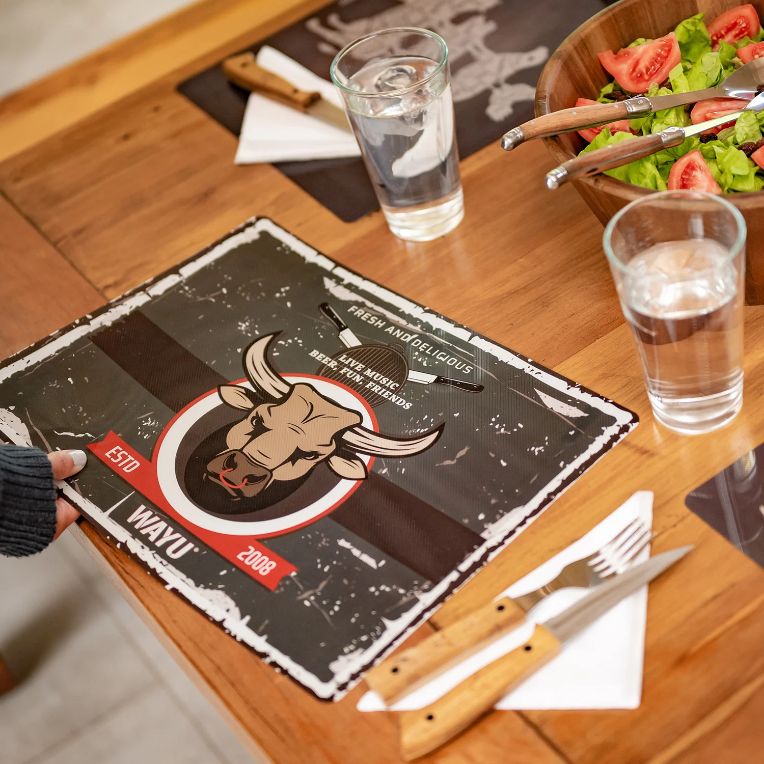 INDIVIDUAL WAYU PVC 40X30CM TORO MESA QUINCHO ASADO COCINA - 4