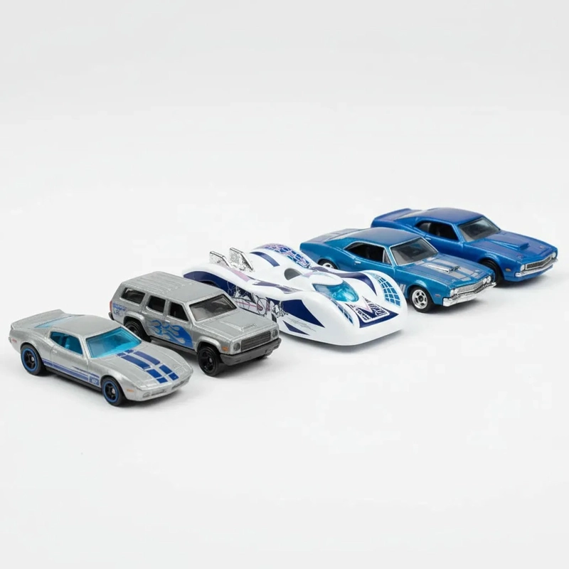 HOT WHEELS SILVER SERIES 2/5 GROUND FX GWEN MARVEL - 8
