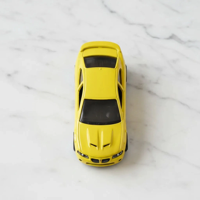 PONTIAC SERIES 2006 PONTIAC GTO HOT WHEELS SILVER 1/64 - 8