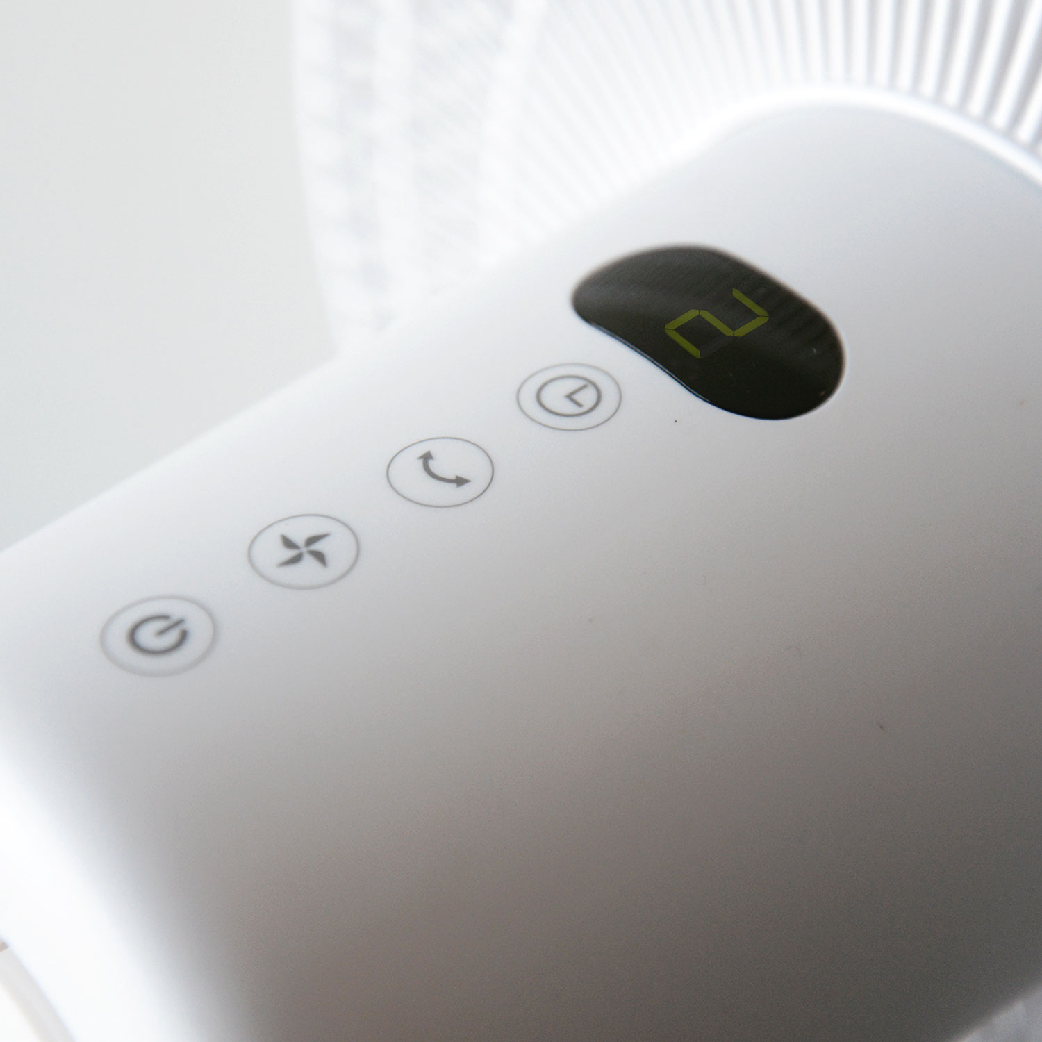 VENTILADOR SILENCIOSO CON CONTROL REMOTO DE PIE VP-88 SUMO - 3