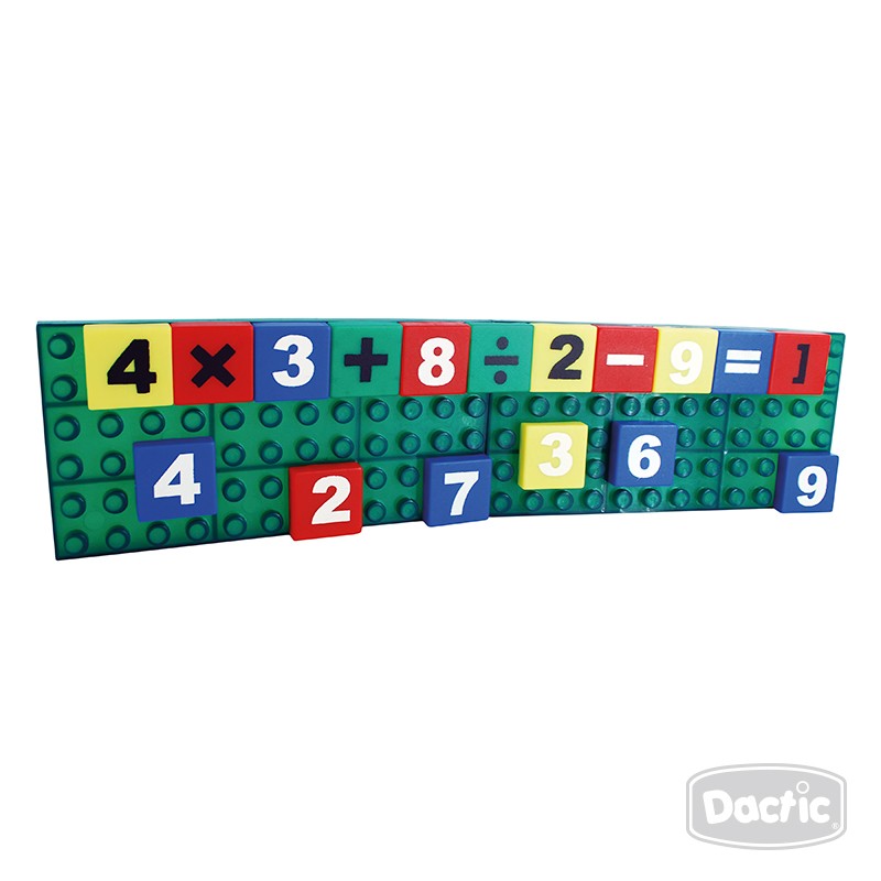 FICHAS MATEMATICAS DE PLASTICO - 3