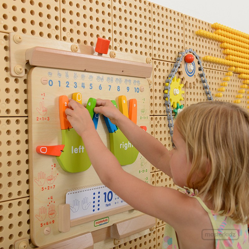 TABLERO MASTERKIDS PARED CUENTA DEDOS MULTICOLOR - 1