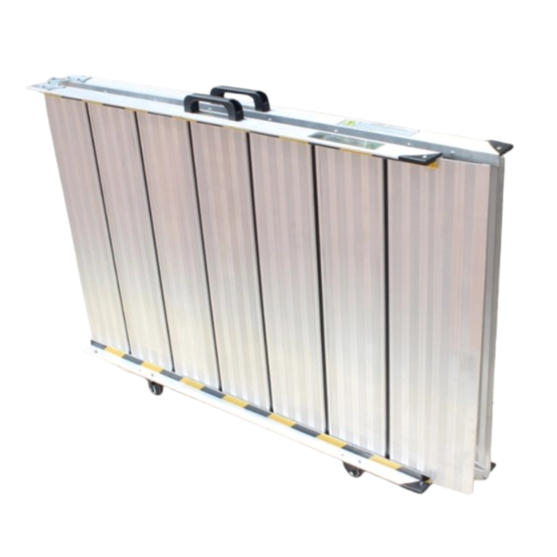 RAMPA DE ACCESO SILLA DE RUEDAS PLEGABLE 270CM - 1