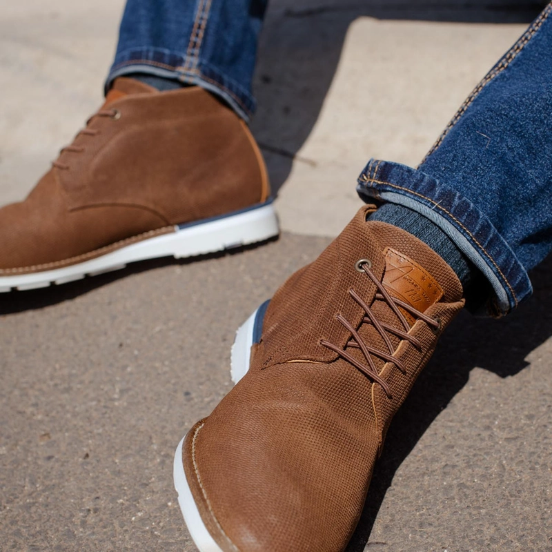 BOTINES HOMBRE CUERO CORDONES ELASTICADOS VAROS-6-76 BRANDY BULLBOXER ['TEXTIL'] - 2