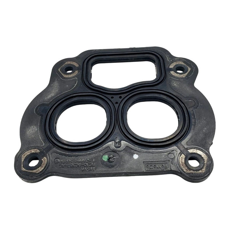 EMPAQUE IZQ BASE TERMOSTATO FORD F-450 SD 2011-2019 ORIGINAL - 3
