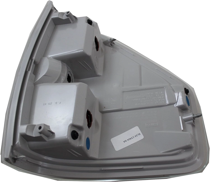 FOCO TRASERO DERECHO ORIGINAL FORD F-150 2009-2014 - 2