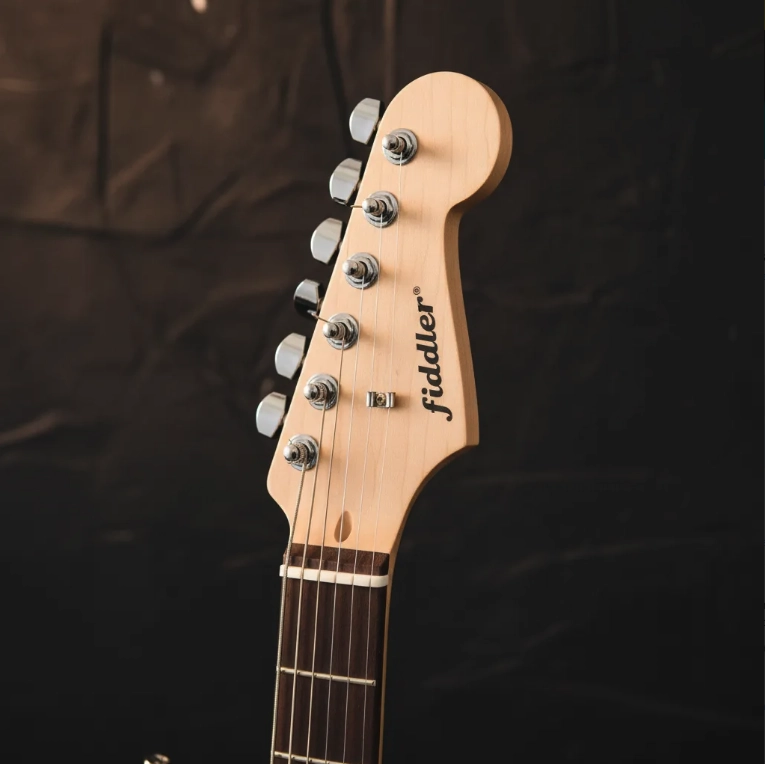 COMBO GUITARRA ELE CTRICA NEGRA + AMPLIFICADOR FIDDLER - 4