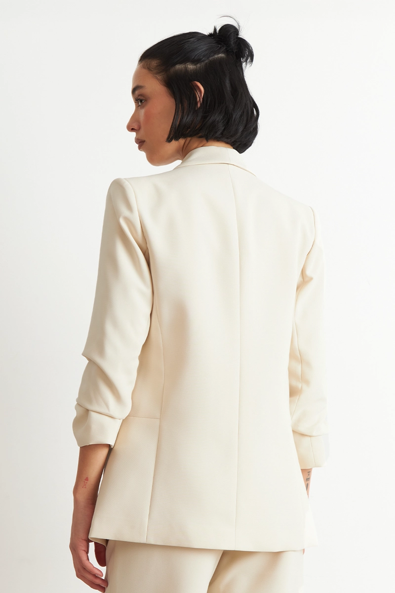 BLAZER MANGA 3/4 AJUSTADO CON SOLAPAS BLANCO NICOPOLY - 4