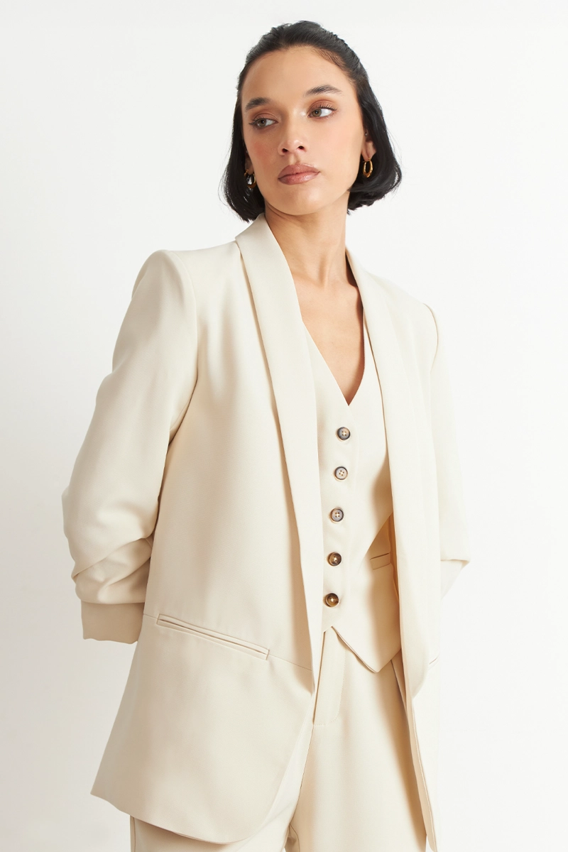 BLAZER MANGA 3/4 AJUSTADO CON SOLAPAS BLANCO NICOPOLY - 5