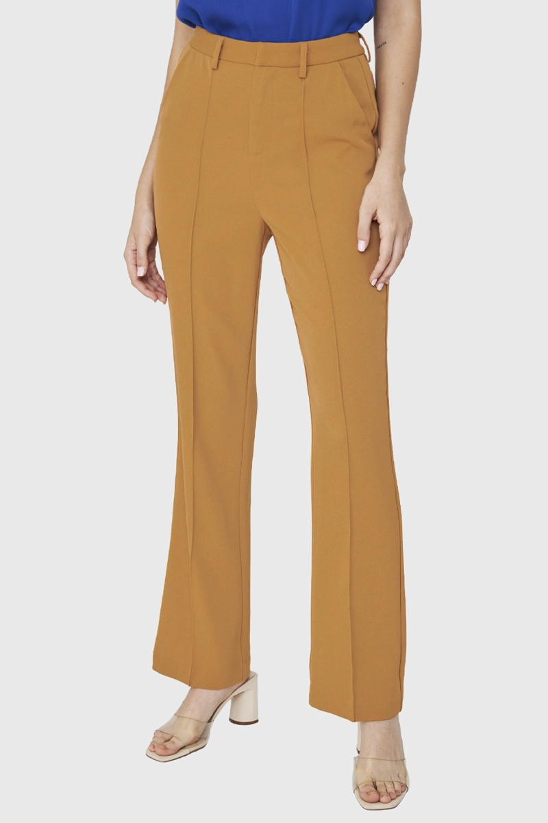 PANTALÓN MUJER NICOPOLY LÚCUMA CON COSTURAS FRONTALES RECTO - 1