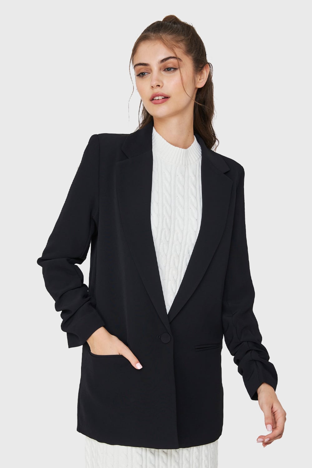 BLAZER LARGO MANGA DRAPEADA NEGRO NICOPOLY - 5