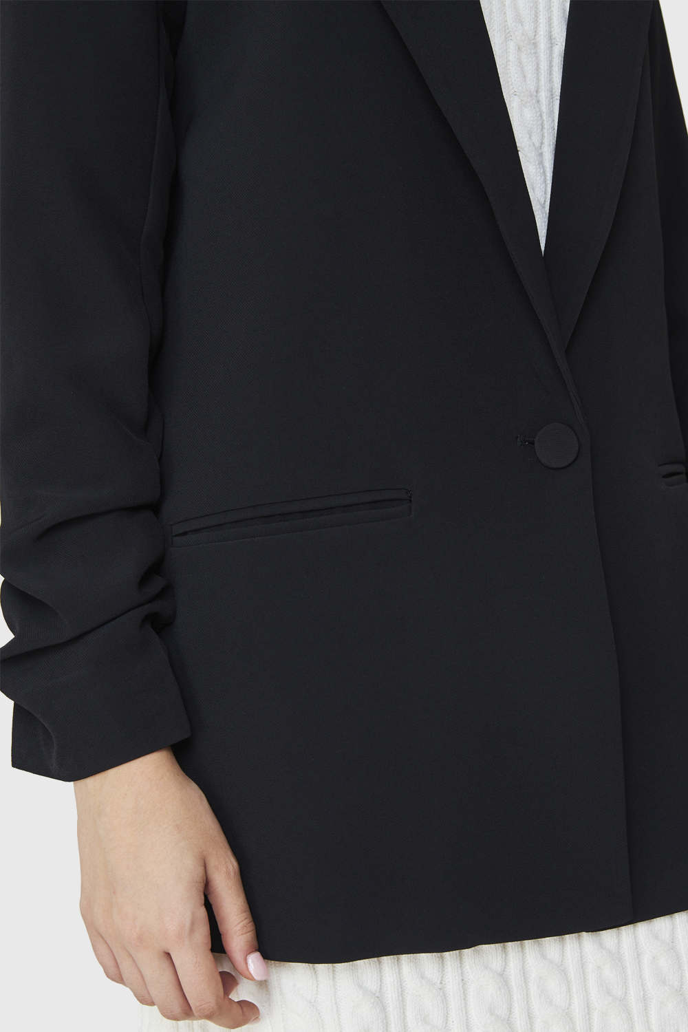 BLAZER LARGO MANGA DRAPEADA NEGRO NICOPOLY - 6