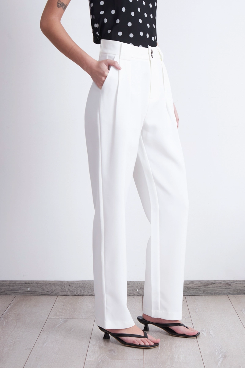 PANTALÓN MUJER NICOPOLY BLANCO CON PINZAS RECTO - 3