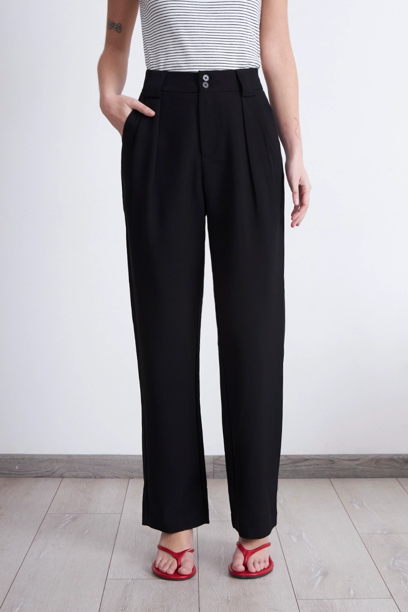 PANTALÓN MUJER NICOPOLY NEGRO CON PINZAS RECTO - 1