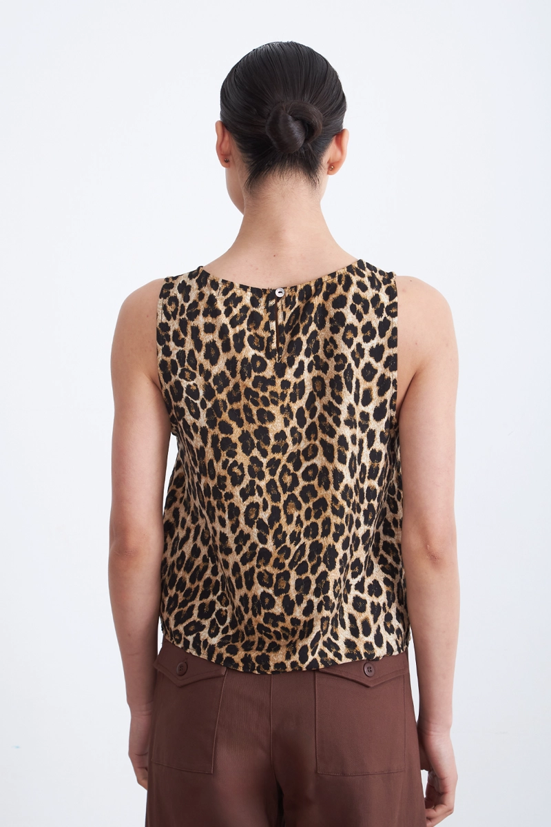 POLERA SIN MANGAS LEOPARDO CAFE  NICOPOLY - 4