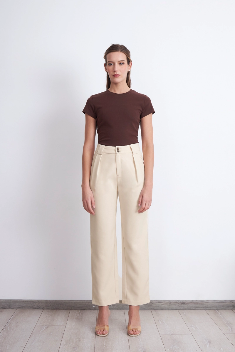 PANTALÓN MUJER NICOPOLY BEIGE RECTO CON PINZAS - 2