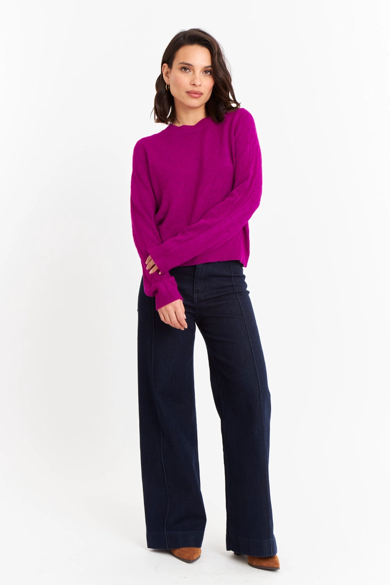 SWEATER MUJER NICOPOLY MAGENTA BÁSICO CUELLO REDONDO - 2