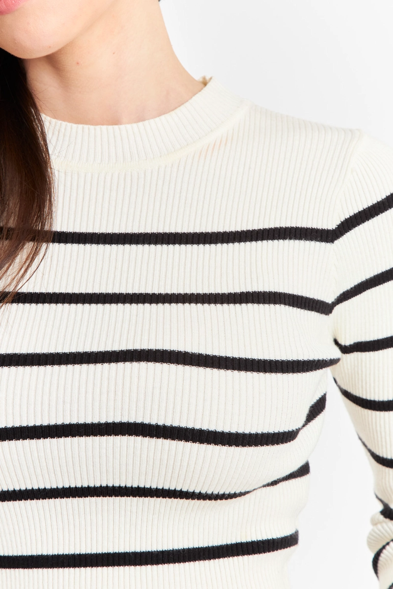 SWEATER MUJER NICOPOLY BLANCO INVIERNO RAYAS - 6